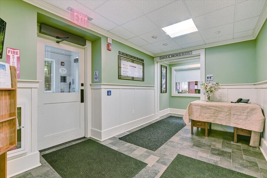 More Photos Of 6683 PA-191, Cresco Flex For Sale