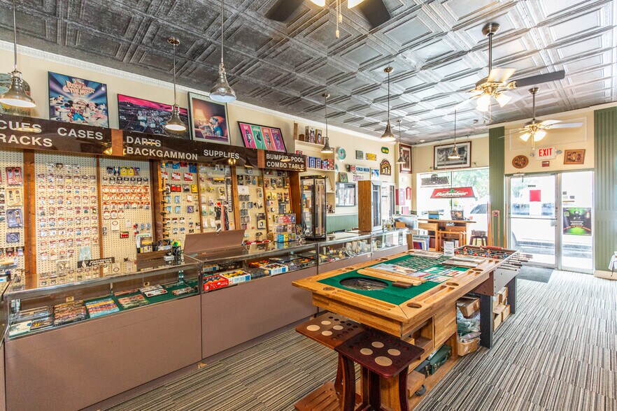 More Photos Of 2020-2026 Smith St, North Providence Freestanding For Sale