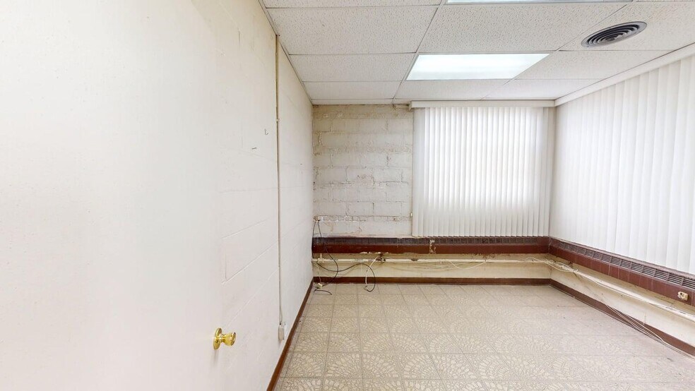 More Photos Of 1509 W Le Moyne St, Melrose Park Warehouse For Sale