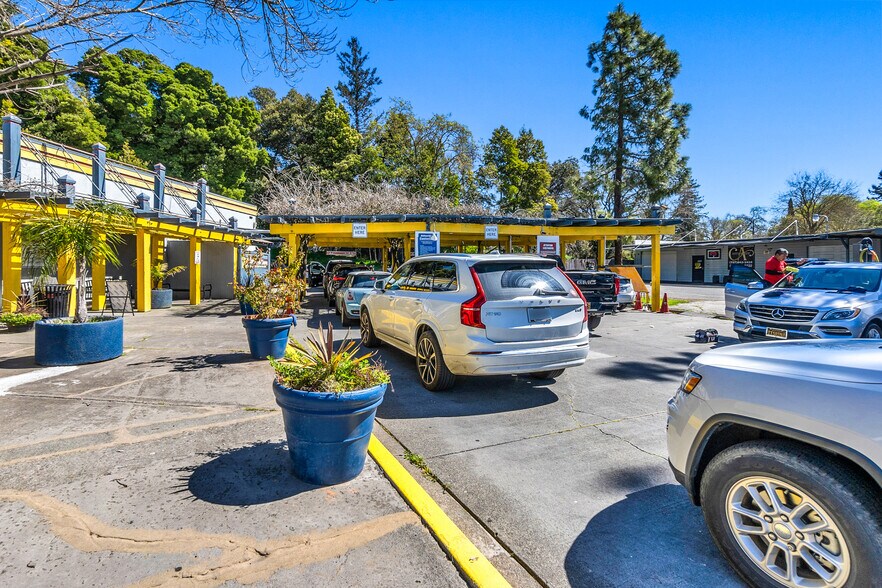 More Photos Of 2700 Mendocino Ave, Santa Rosa Carwash For Sale