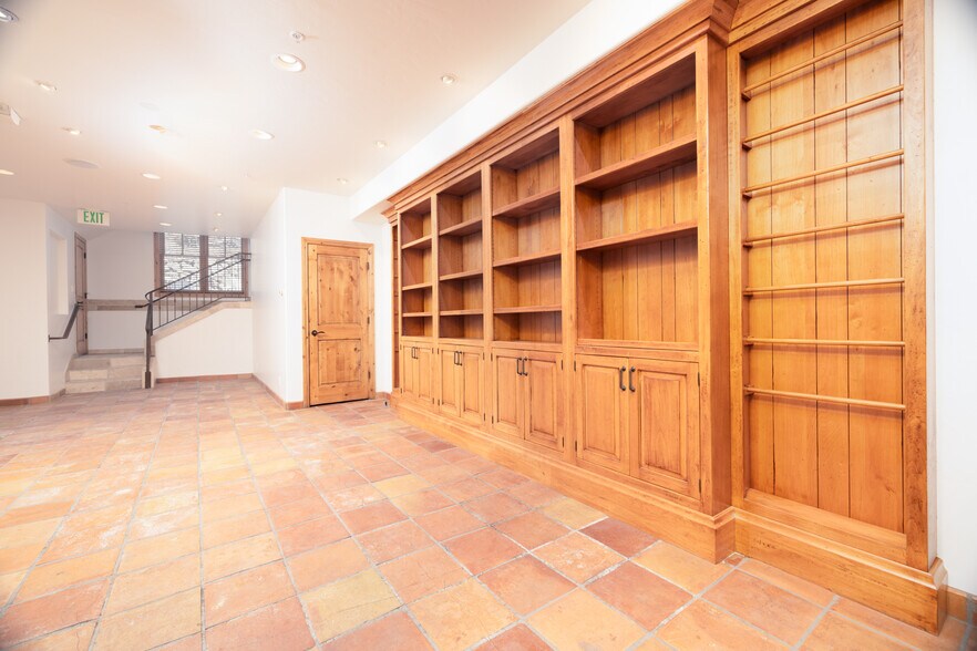 More Photos Of 186 Main St, Park City Freestanding For Sale