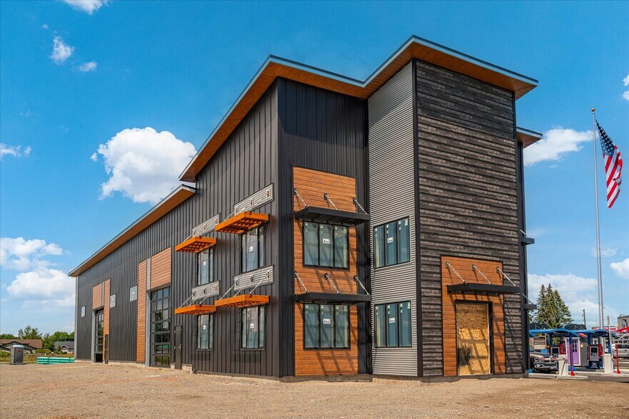 More Photos Of 9878 Kirkpatrick st, Hayden Office For Sale