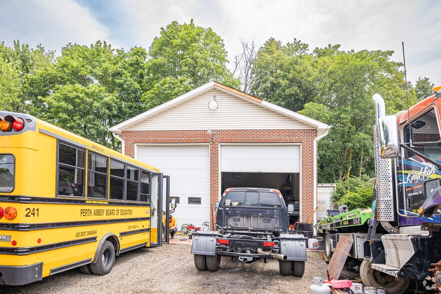 More Photos Of 2072 State Route 35, South Amboy Auto Repair For Sale