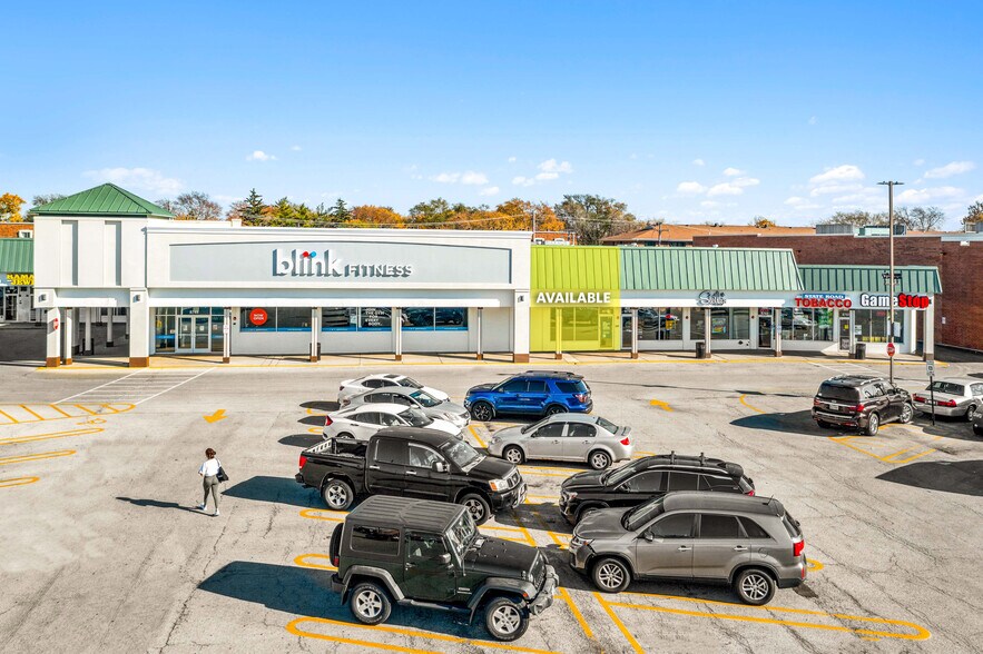 More Photos Of 8707-8767 Ridgeland Ave, Oak Lawn Unknown For Lease