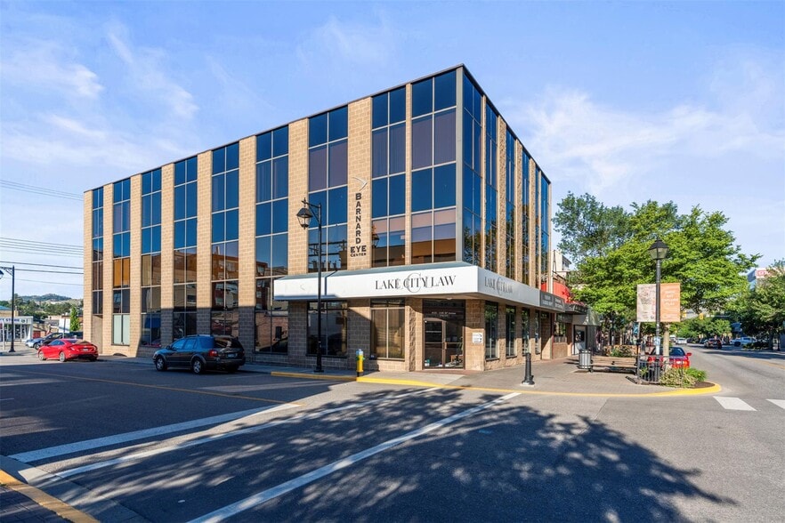 Primary Photo Of 3100 30 Av, Vernon Office For Sale