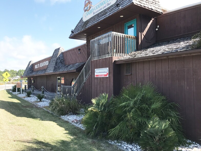 Primary Photo Of 310 Sunset Blvd N, Sunset Beach Restaurant For Sale