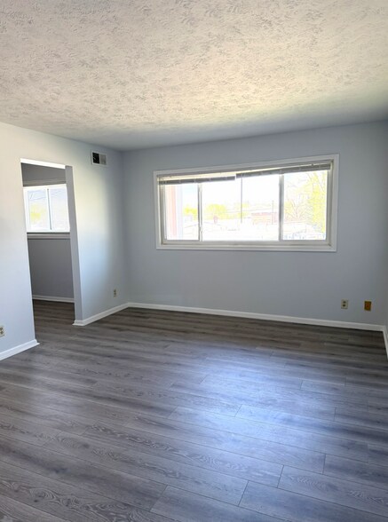 More Photos Of 7301 Corby St, Omaha Apartments For Sale