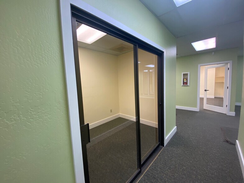 More Photos Of 201 John St, Salinas Office For Lease
