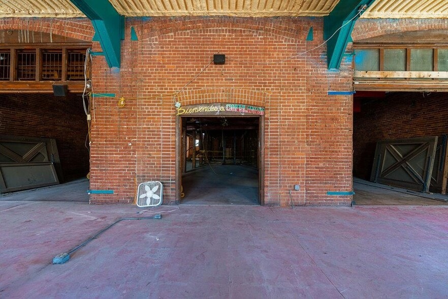 More Photos Of 15 E California Ave, Oklahoma City Restaurant For Sale