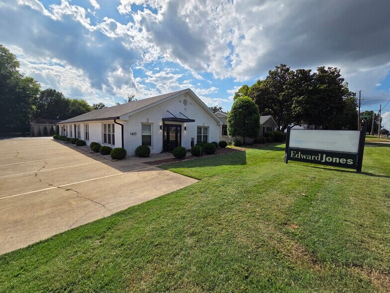 Primary Photo Of 1403 Scottsville Rd, Bowling Green Office For Lease