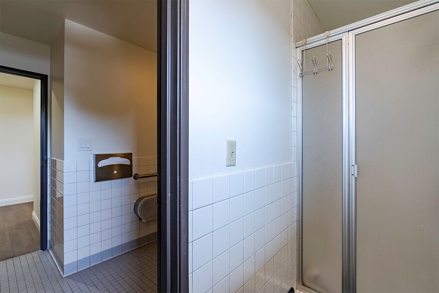 More Photos Of 1500 Crenshaw Blvd, Torrance Medical For Lease