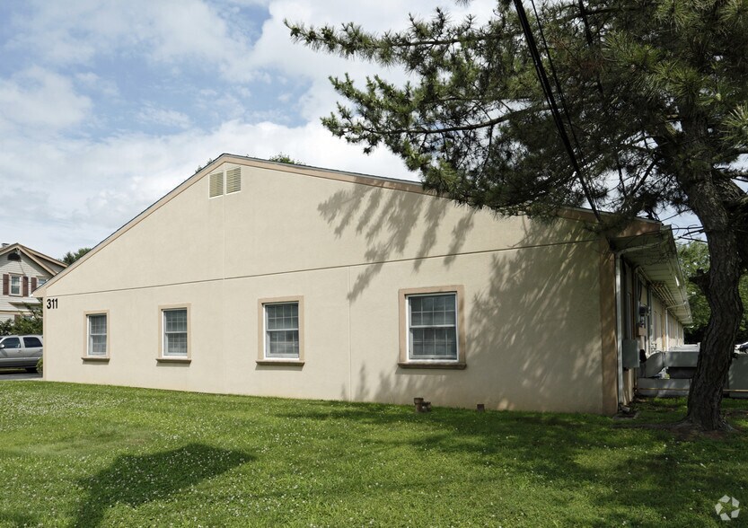 More Photos Of 311 White Horse Ave, Hamilton Medical For Lease