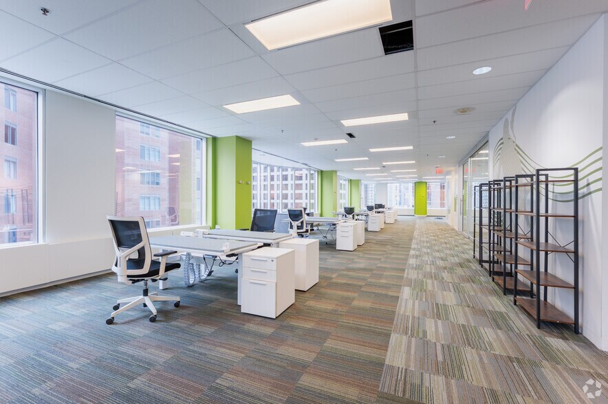 More Photos Of 70 York St, Toronto Office For Lease