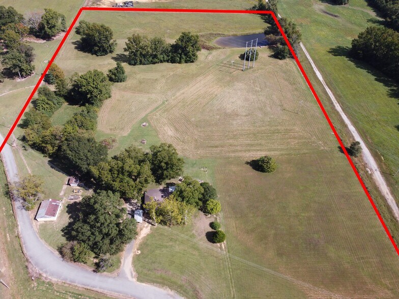 More Photos Of 2002 N Main St, Beebe Land For Sale