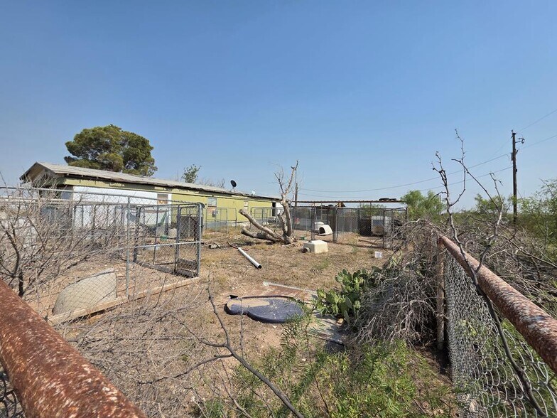 More Photos Of 3703 S Janice St, Monahans Land For Sale