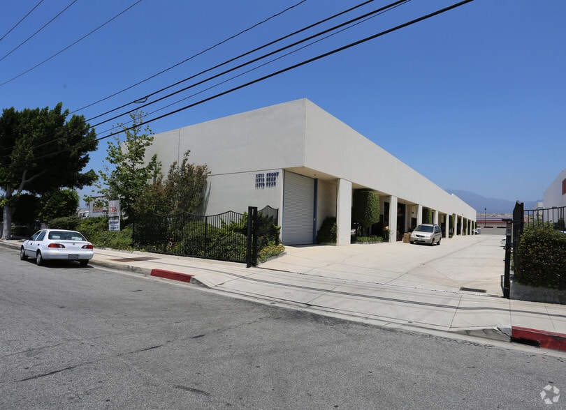 More Photos Of 11711 Clark St, Arcadia Warehouse For Lease