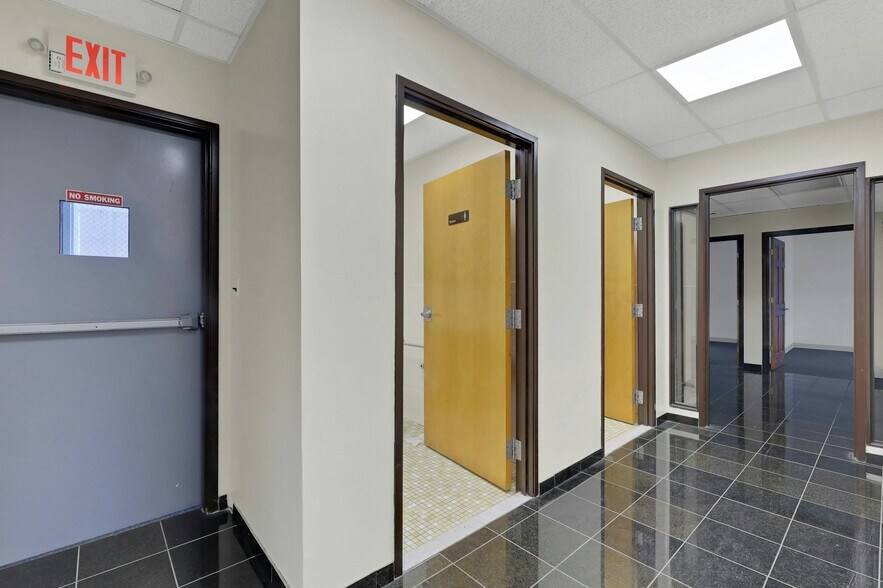 More Photos Of 117 Central Ave, Hackensack Office Residential For Lease