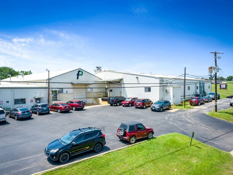 More Photos Of 699 N Frankston Hwy, Frankston Warehouse For Sale