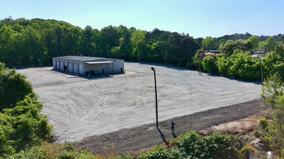 More Photos Of 4490 Bowman Industrial Ct, Conley Service For Lease
