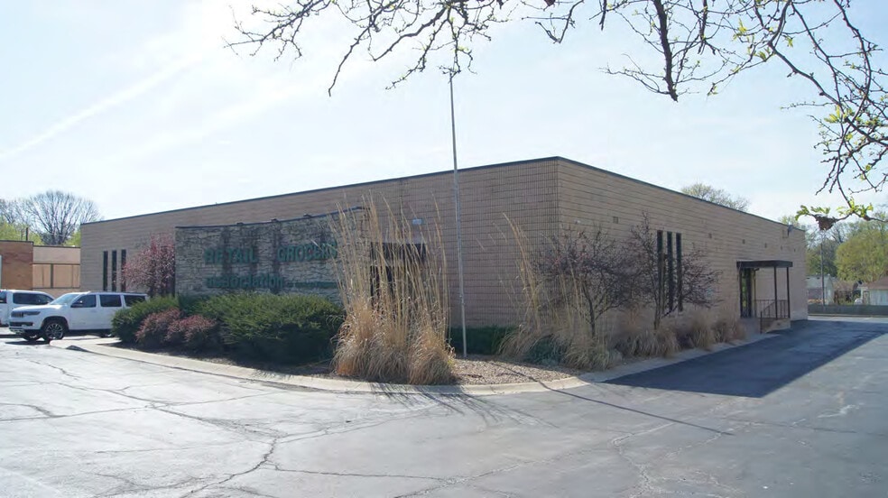 Primary Photo Of 2809 W 47th St, Westwood Office For Sale