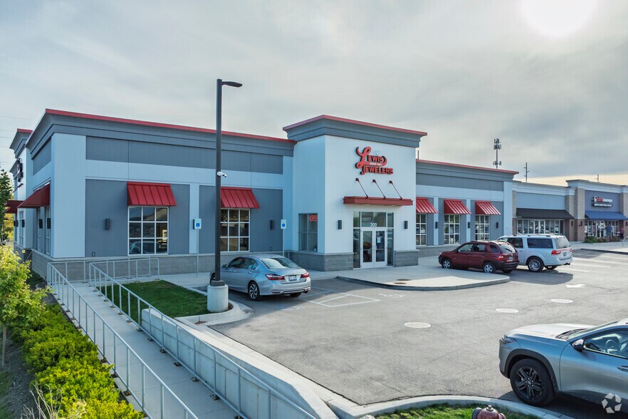 Primary Photo Of 300 S Maple Rd, Ann Arbor Storefront Retail Office For Lease