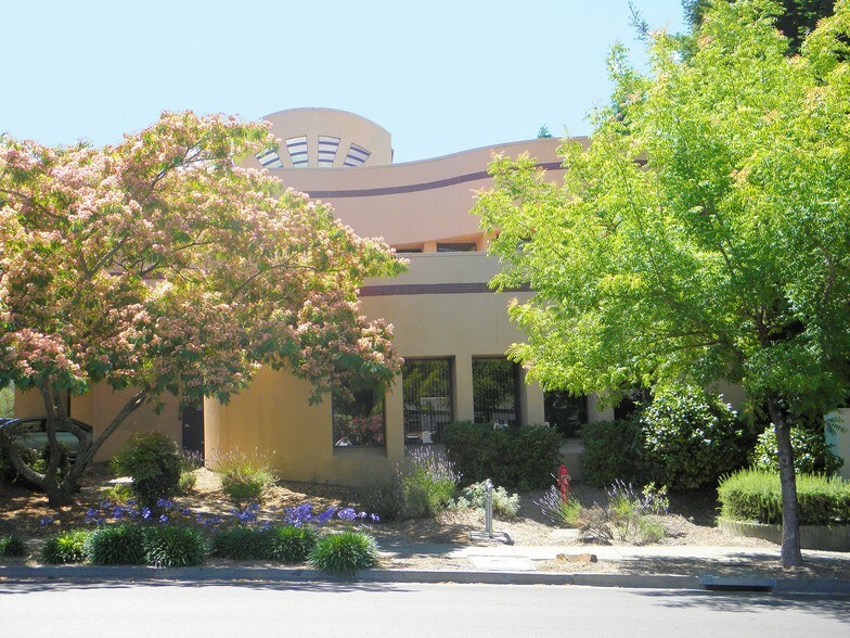 More Photos Of 120 Pleasant Hill Ave N, Sebastopol Office For Lease