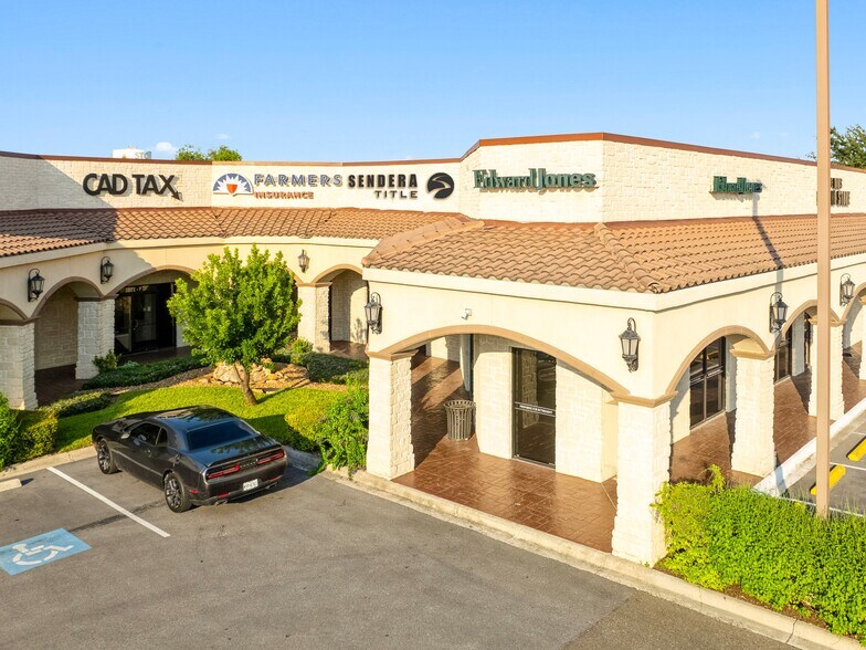 More Photos Of 6500 N 10th St, McAllen Storefront For Sale