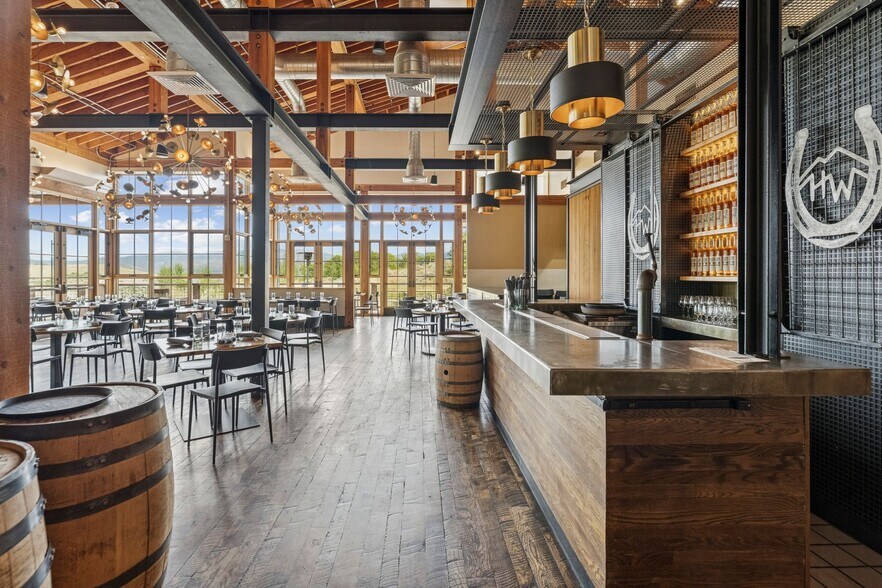 More Photos Of 27649 Old Lincoln Highway, Wanship Freestanding For Sale