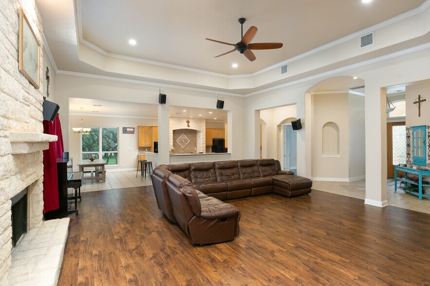 More Photos Of 26807 W IH-10, Fair Oaks Land For Sale