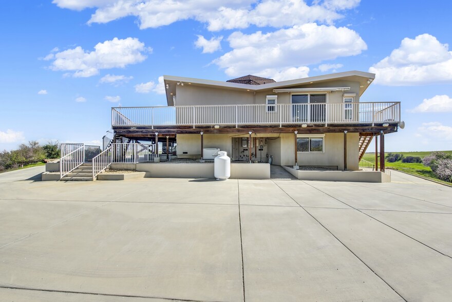 More Photos Of 8560 Holmes Ln, Winters Specialty For Sale