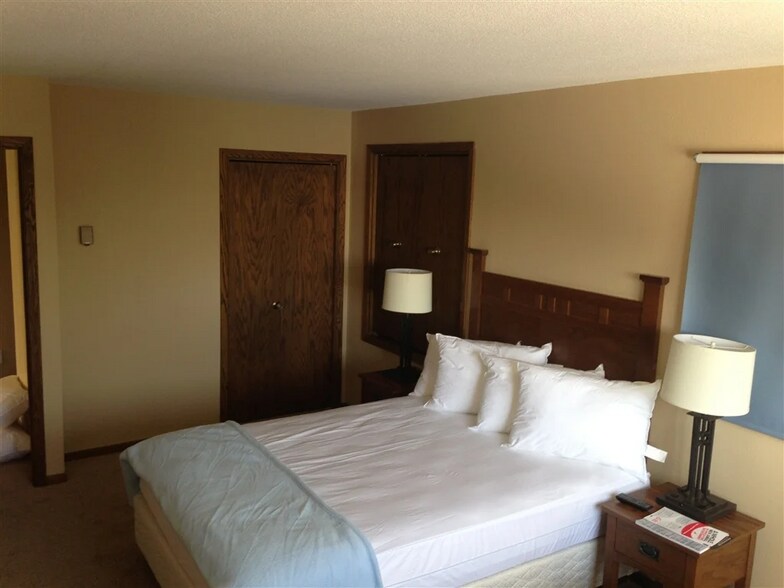 More Photos Of 2261 Highway 85, Watford City Apartments For Sale