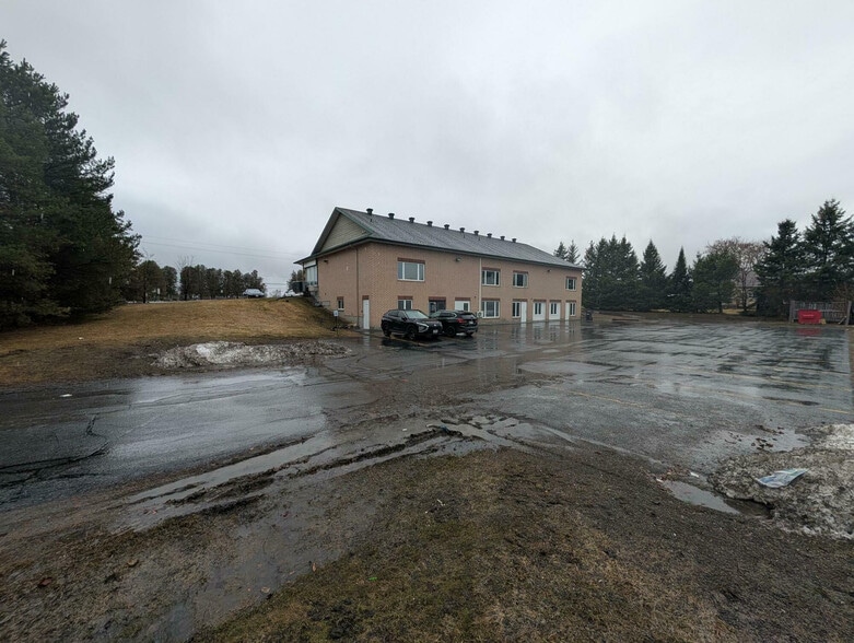 More Photos Of 1120-1126 March Rd, Ottawa General Retail For Sale