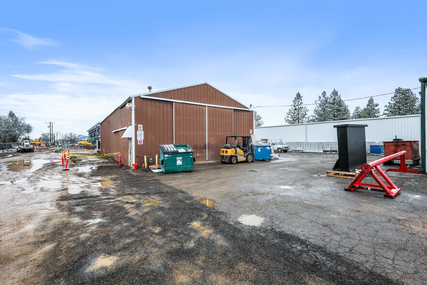 More Photos Of 6401 Pittsburg St, Spokane Warehouse For Lease
