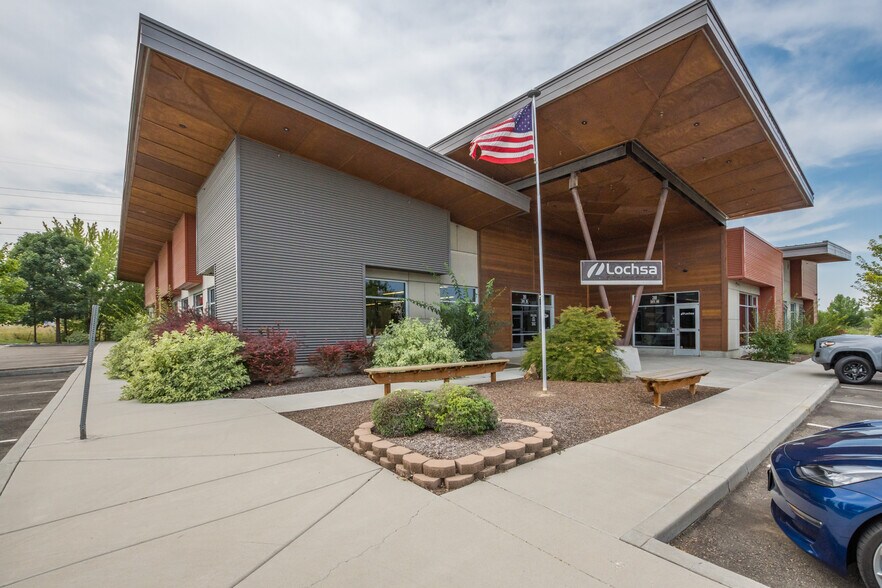 More Photos Of 201 N Maple Grove Rd, Boise Office For Lease