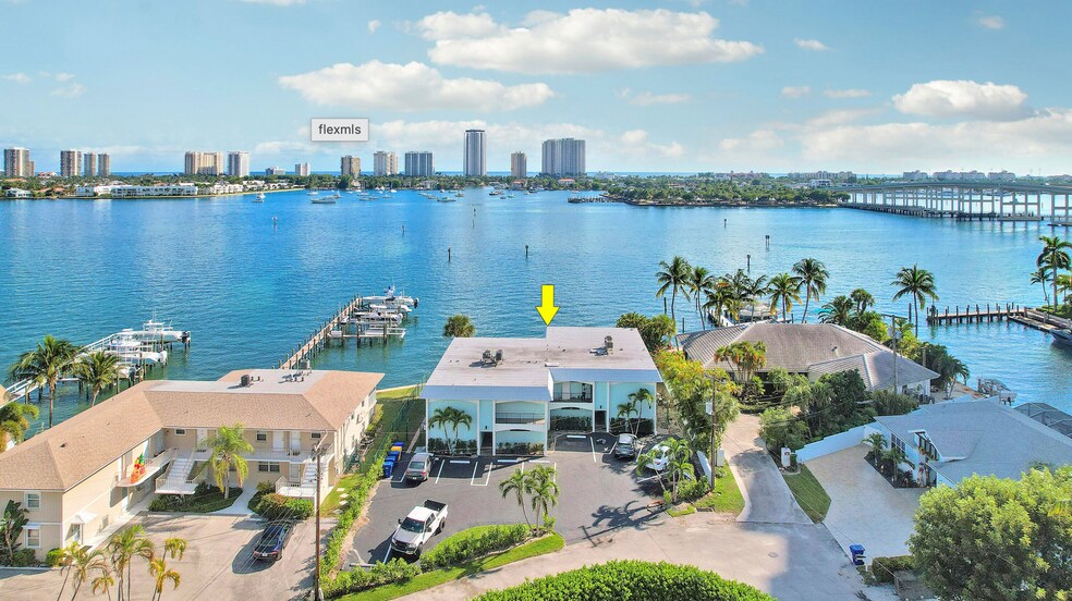 More Photos Of 360 Wilma Cir, Riviera Beach Multifamily For Sale