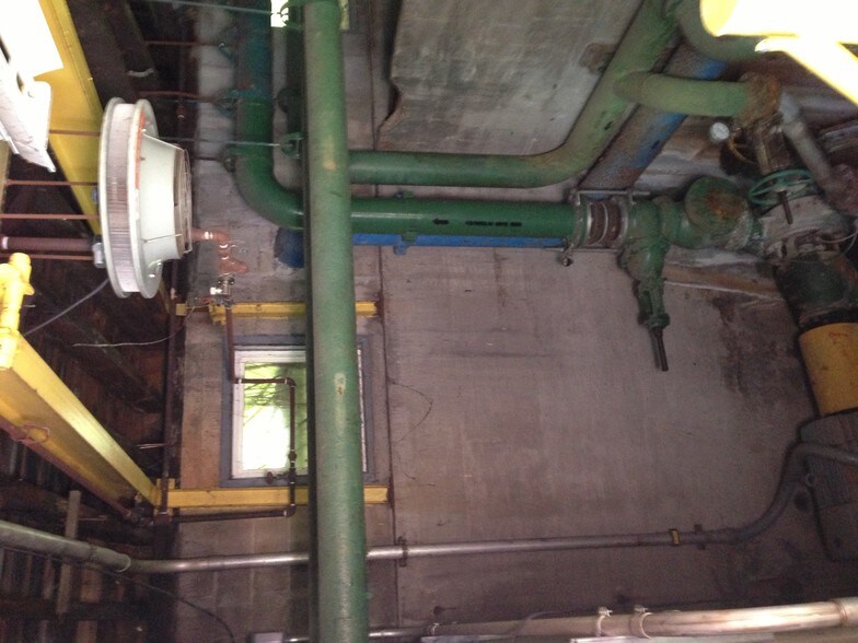 More Photos Of 157 Columbia St, Lee Warehouse For Sale