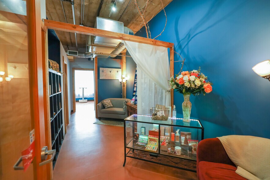 More Photos Of 5110 Tieton Dr, Yakima General Retail For Sale