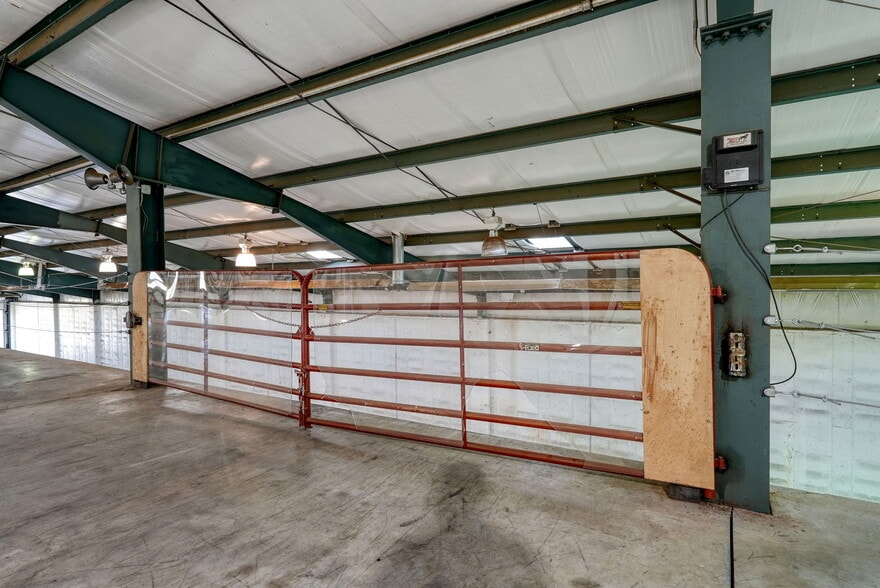 More Photos Of 2 Brewery Ln, Elverson Distribution For Lease