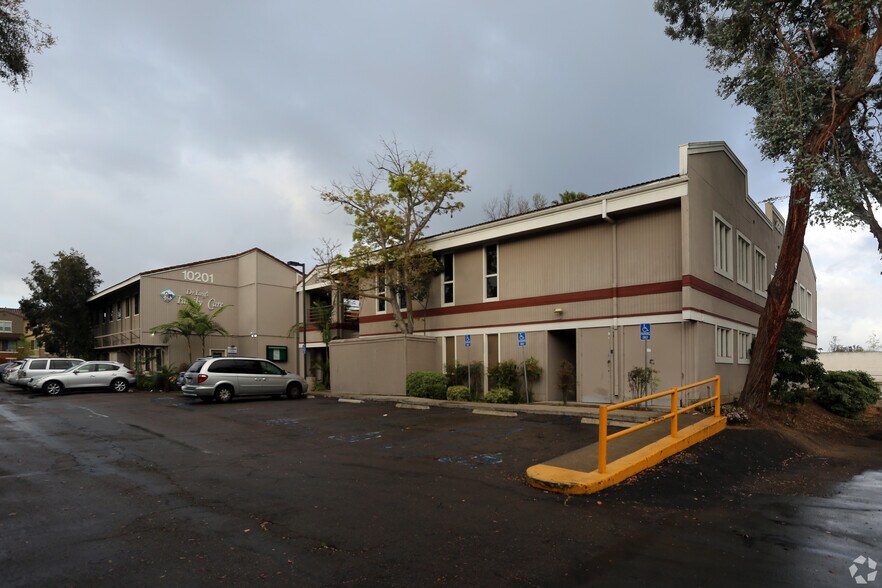 More Photos Of 10201 Mission Gorge Rd, Santee Unknown For Lease
