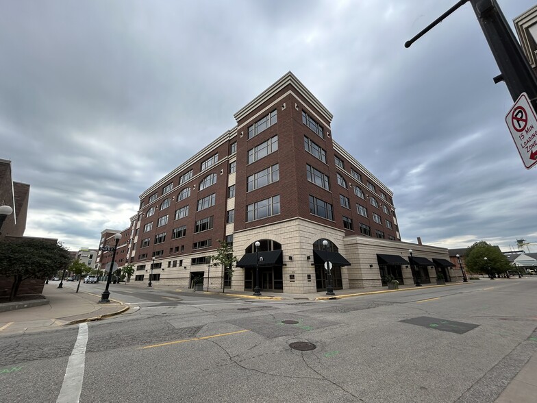 Primary Photo Of 102 Jay St, La Crosse Office For Lease