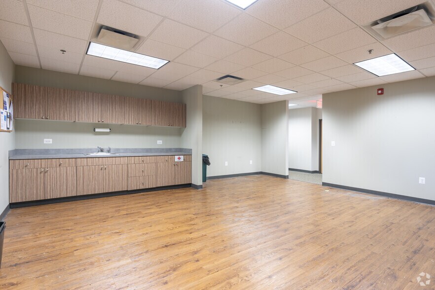 More Photos Of 660 American Ave, King Of Prussia Unknown For Lease