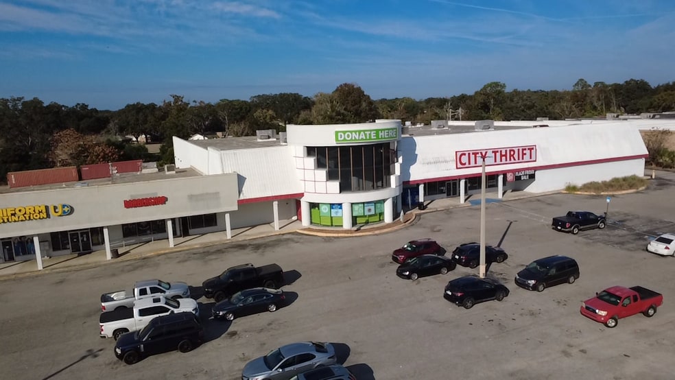 More Photos Of 266 Blanding Blvd, Orange Park Unknown For Lease