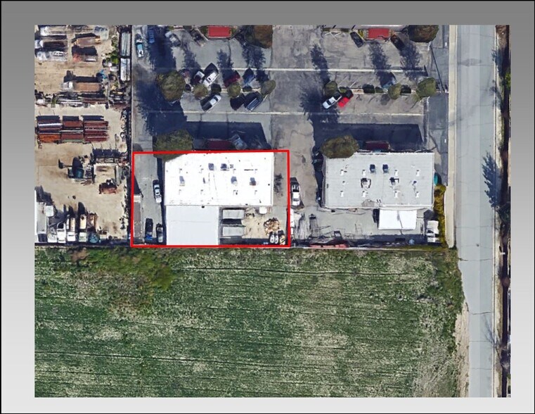 More Photos Of 817-873 W 9th St, San Jacinto Warehouse For Lease