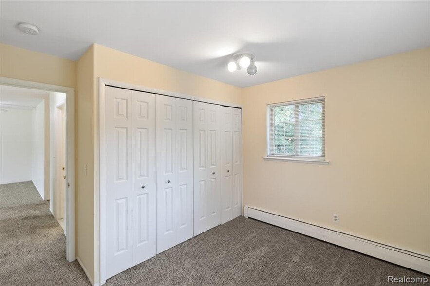 More Photos Of 500 Romeo Rd, Rochester Apartments For Sale