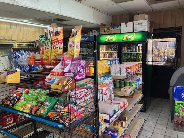 More Photos Of 902 E Busch Blvd, Tampa Bank For Sale