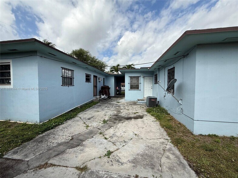 More Photos Of 1090 NW 112th St, Miami Apartments For Sale
