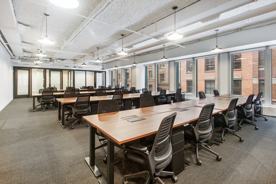 More Photos Of 156 W 56th St, New York Coworking Space