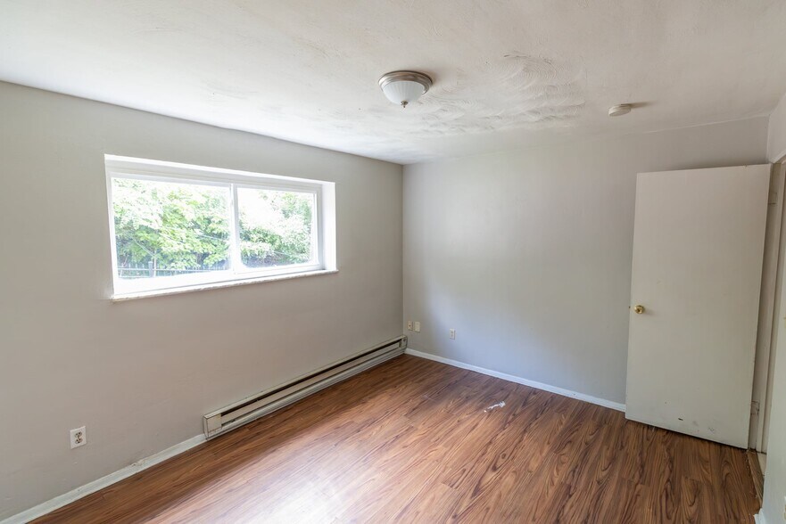 More Photos Of 650 Straight St, Cincinnati Apartments For Sale