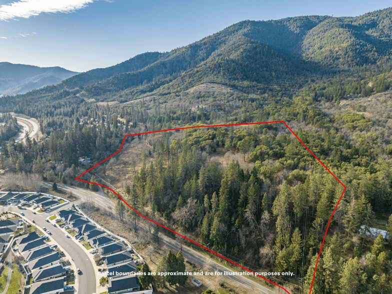 More Photos Of 0 Foothill blvd, Rogue River Land For Sale