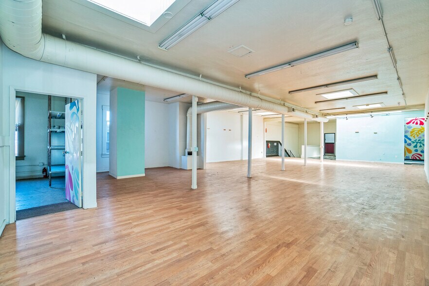 More Photos Of 2319 Santa Clara Ave, Alameda Storefront Retail Office For Lease